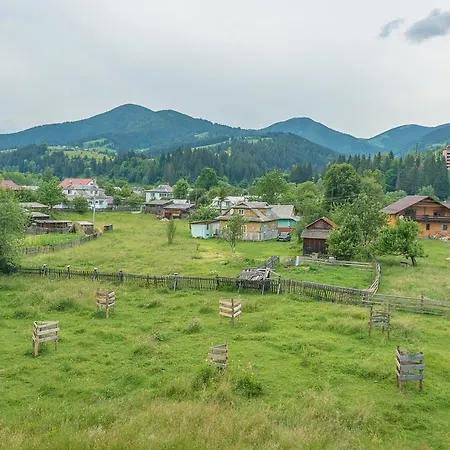 плай Деревянный коттедж *