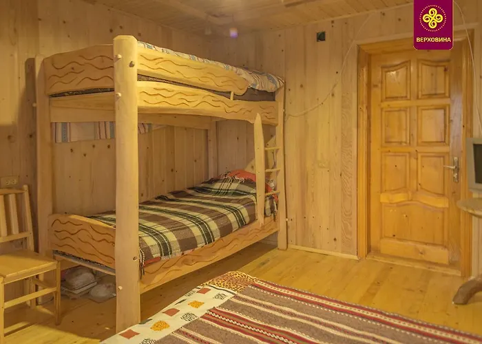 玩乐山林小屋