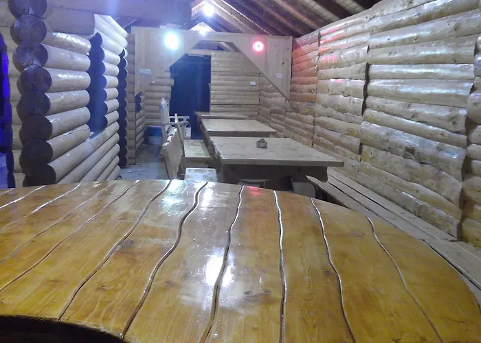 山林小屋 玩乐山林小屋 韦尔霍维纳