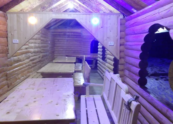玩乐山林小屋 *